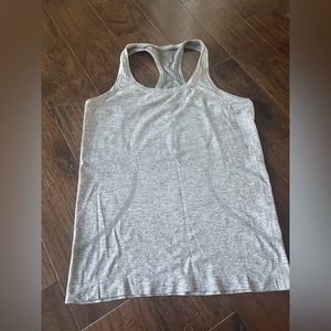 Lululemon swiftly tank 2.0